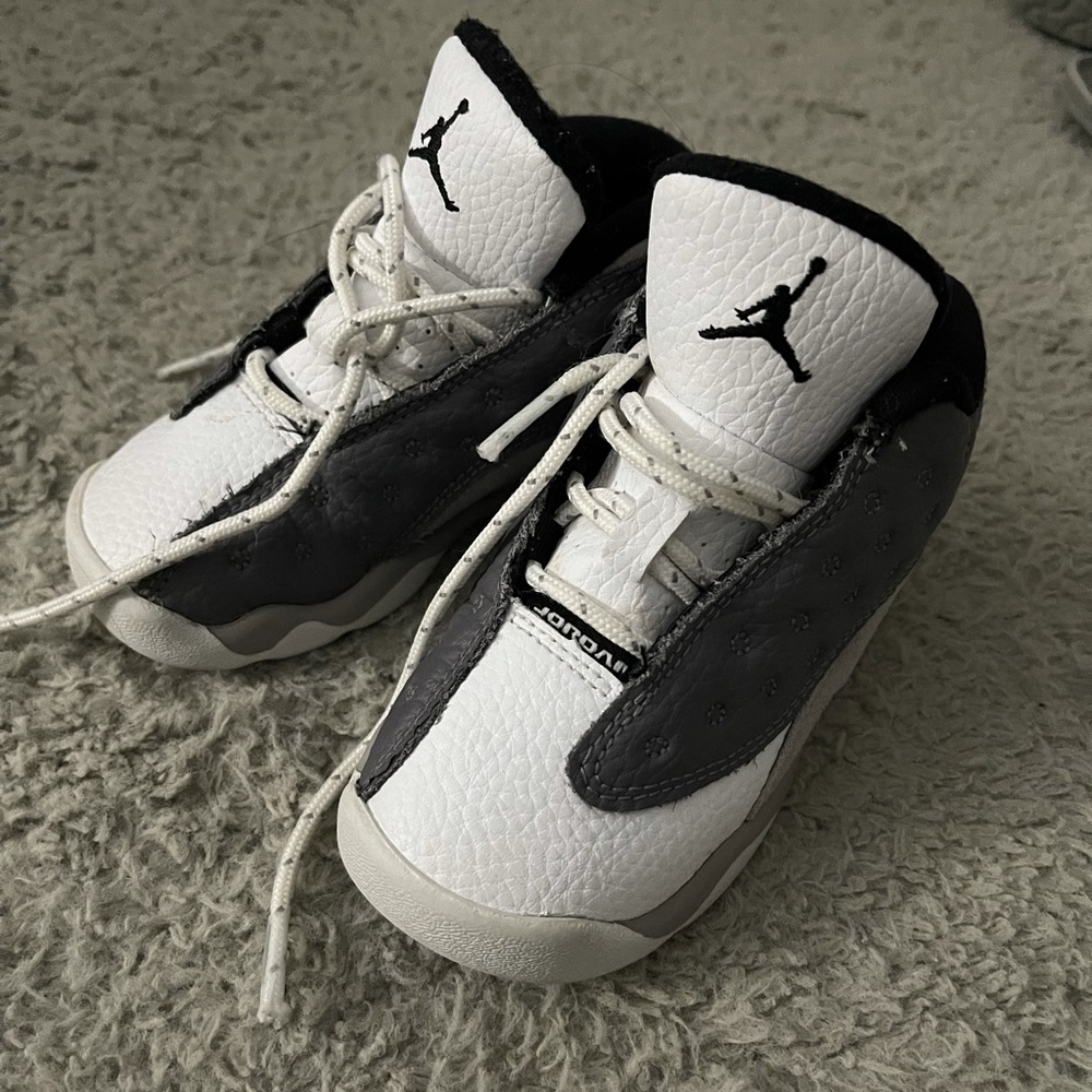 Kids grey Jordan shoes size 7